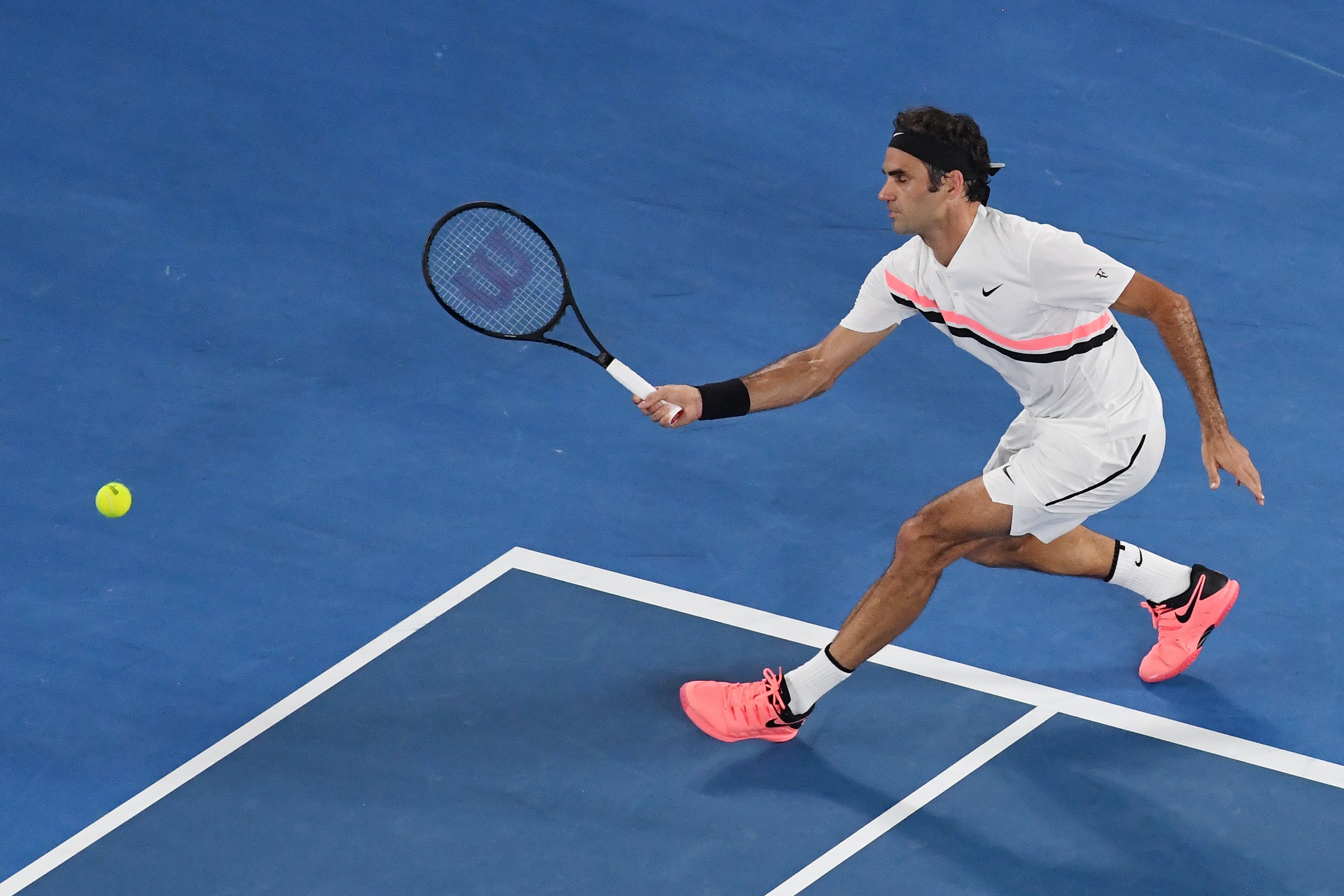 包含欧洲网球队翻盘世界网球队，费德勒统治全场的词条